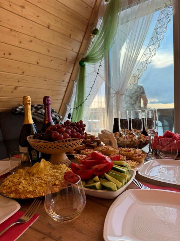 Дом с сауной на воде в час