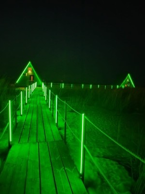 Дом с сауной на воде в час