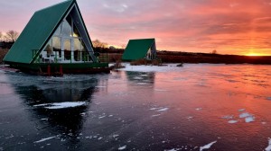 Дом с сауной на воде в час