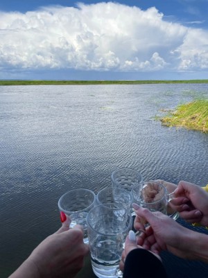 Дом с сауной на воде в час